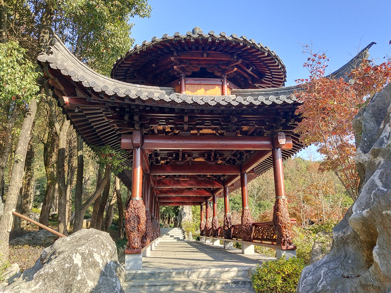 开化根雕根宫佛国游记