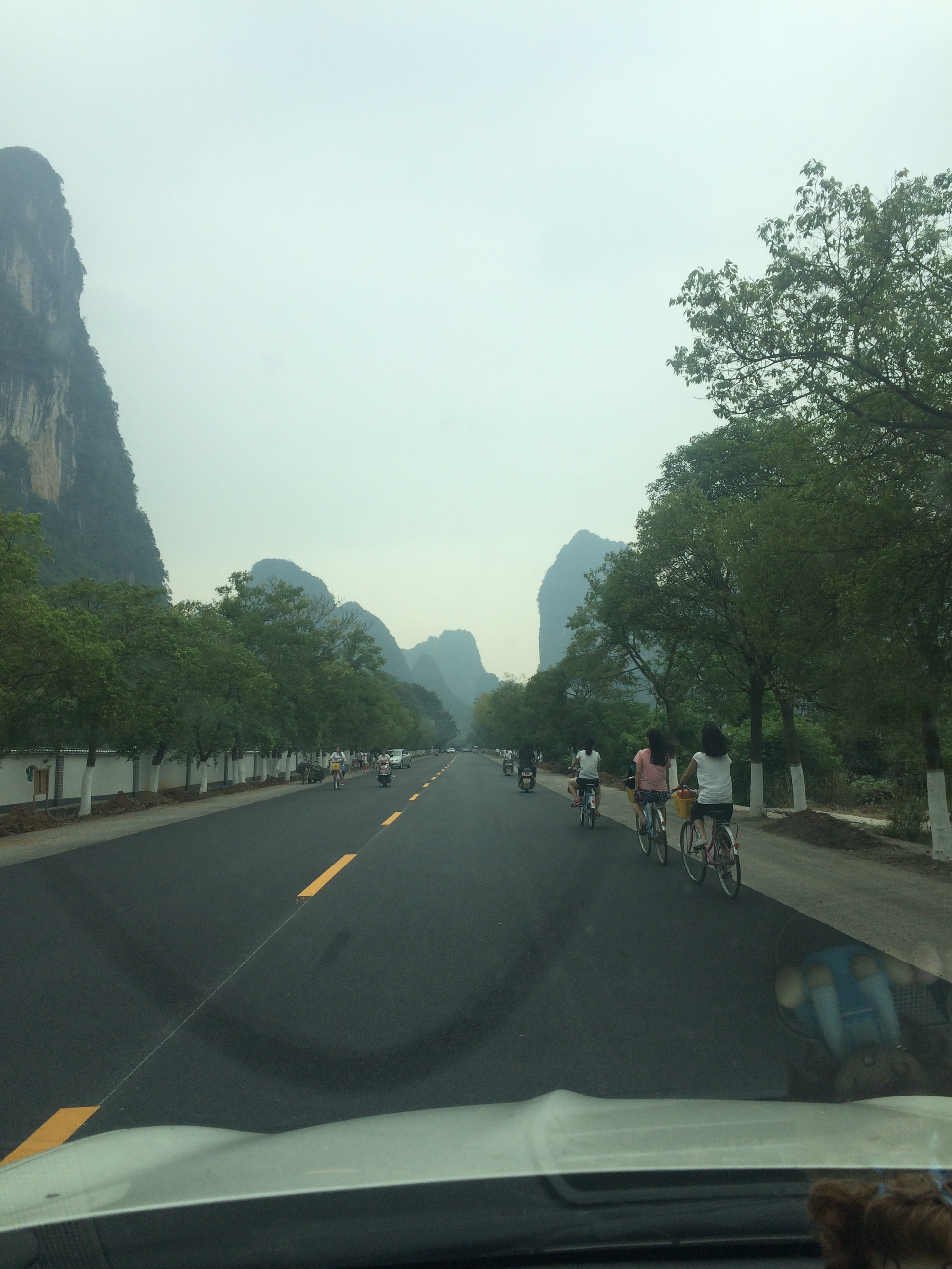 阳朔美食-入乡随俗