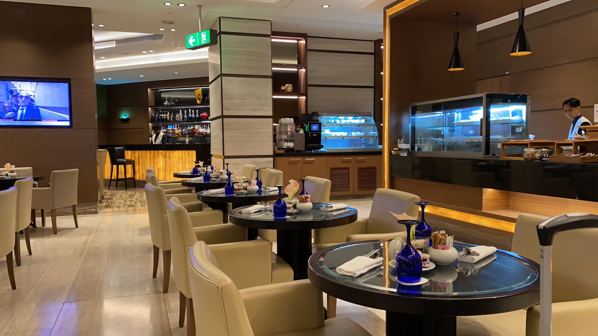 迪拜美食-Ahlan First Class Lounge
