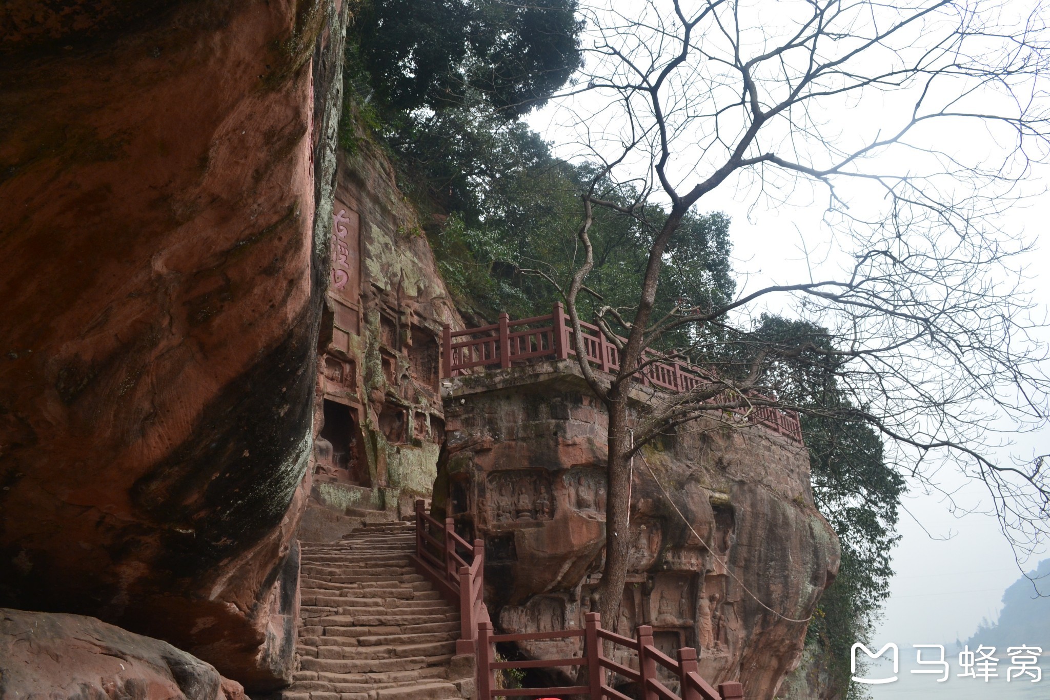 夹江千佛岩景区        