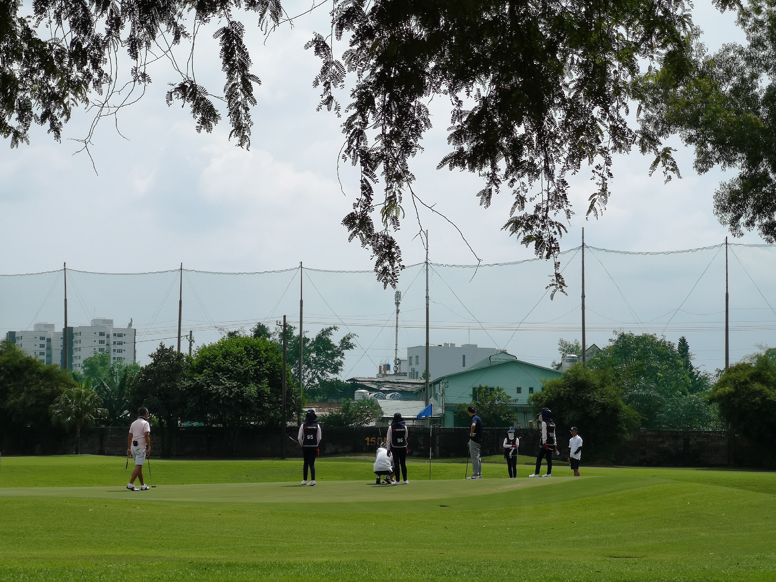 平阳省娱乐-Song Be Golf Resort