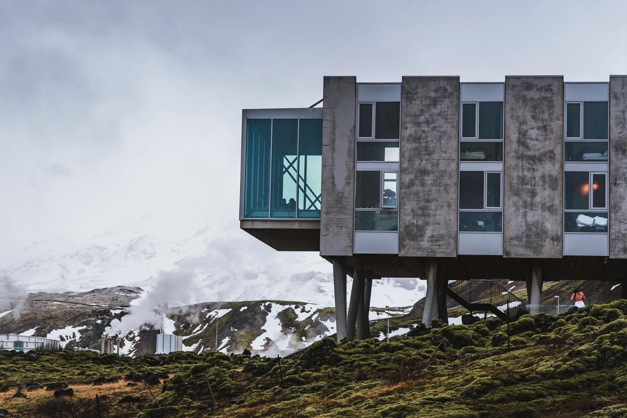 冰岛的这间玻璃小屋让你躺在床上就能观赏北极光 - 十博彩票平台
