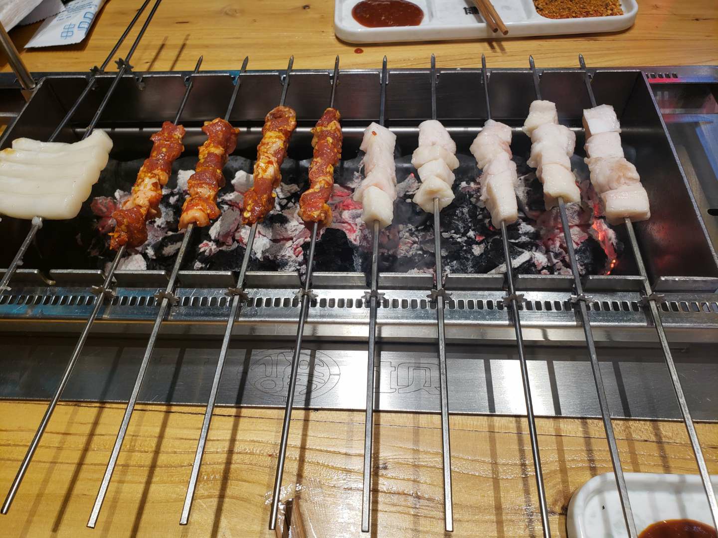 南京美食-河坝烧烤串城(虹桥中心店)