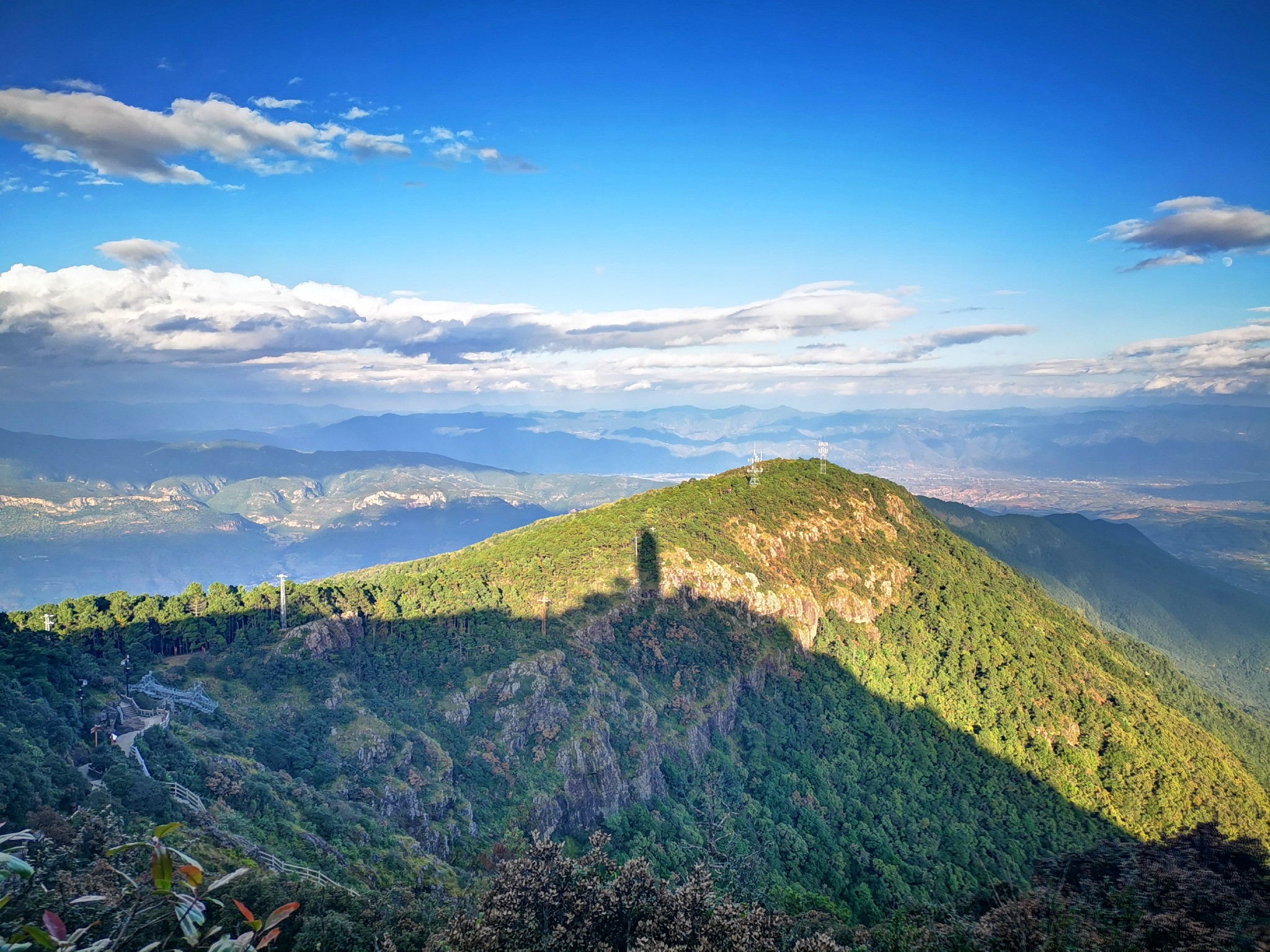 大理鸡足山,2日徒步旅行攻略