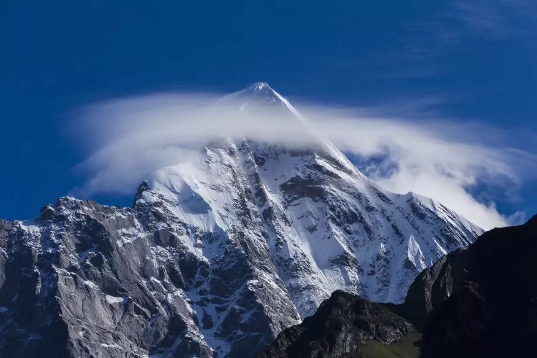 第三届四姑娘山山地户外专家国际论坛即将召开，国内外顶级专家为四川山地旅游发展献计献策