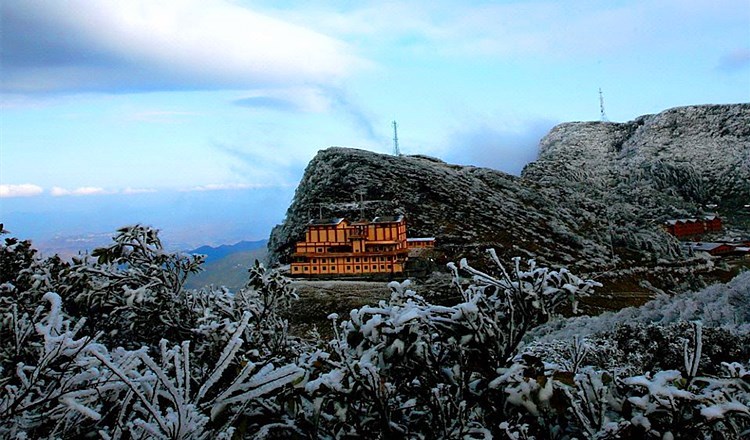 金佛山北坡门票套票冬季滑雪适合自驾车游客出票30分钟后可用