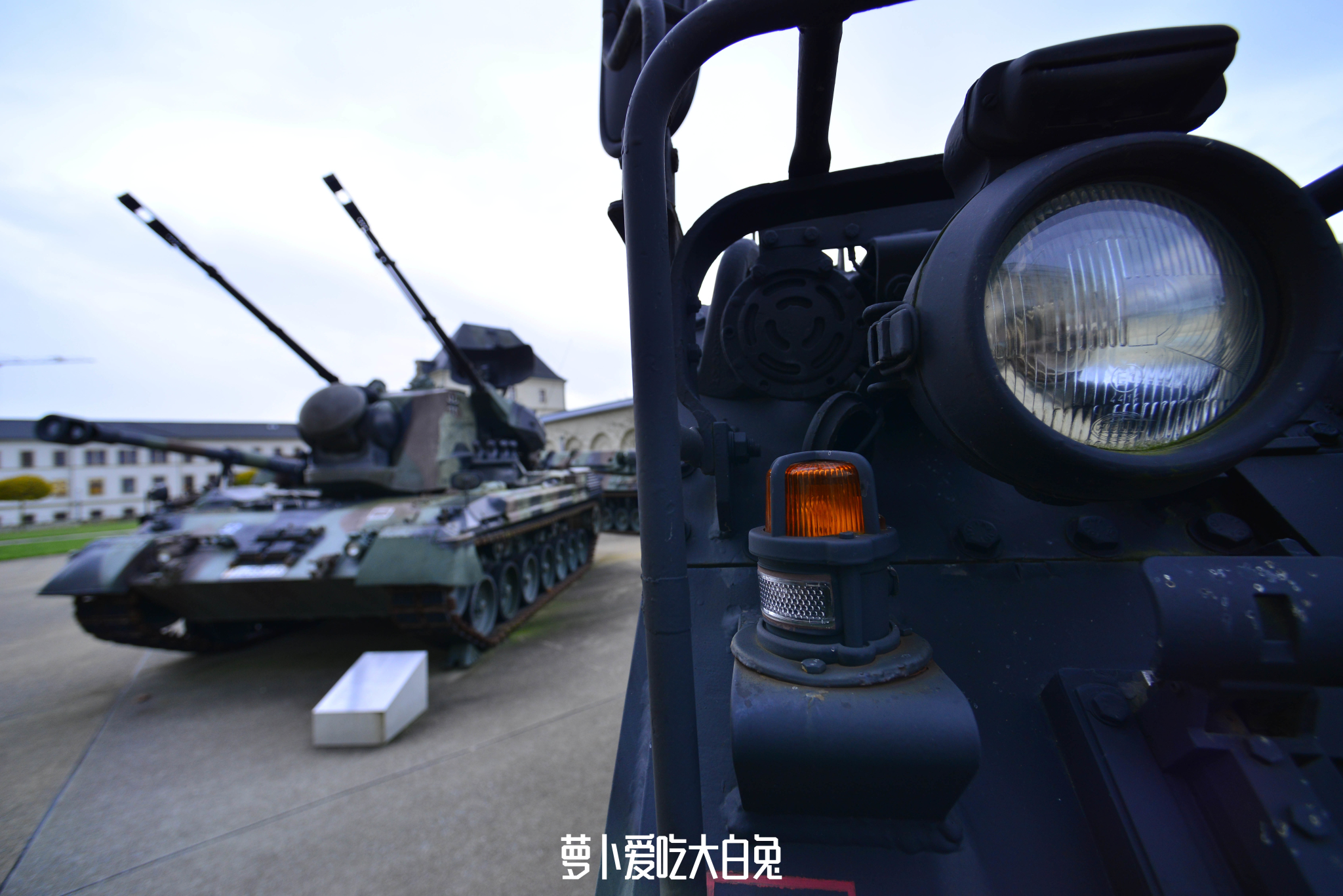 柏林，带上schuco到德国去看真坦克_游记