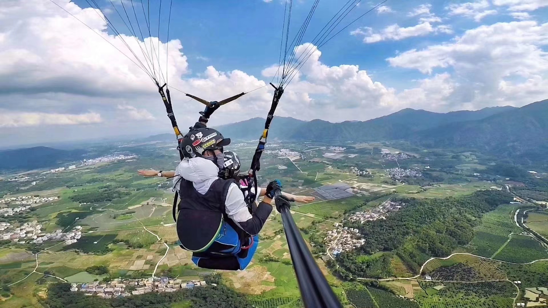 湖南滑翔伞集合 省内多地可选 长沙莲花山/邵阳隆回大