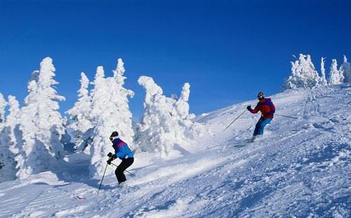 杭州临安大明山万松岭滑雪场 大明山滑雪套票 平日全天滑雪 周末3小时