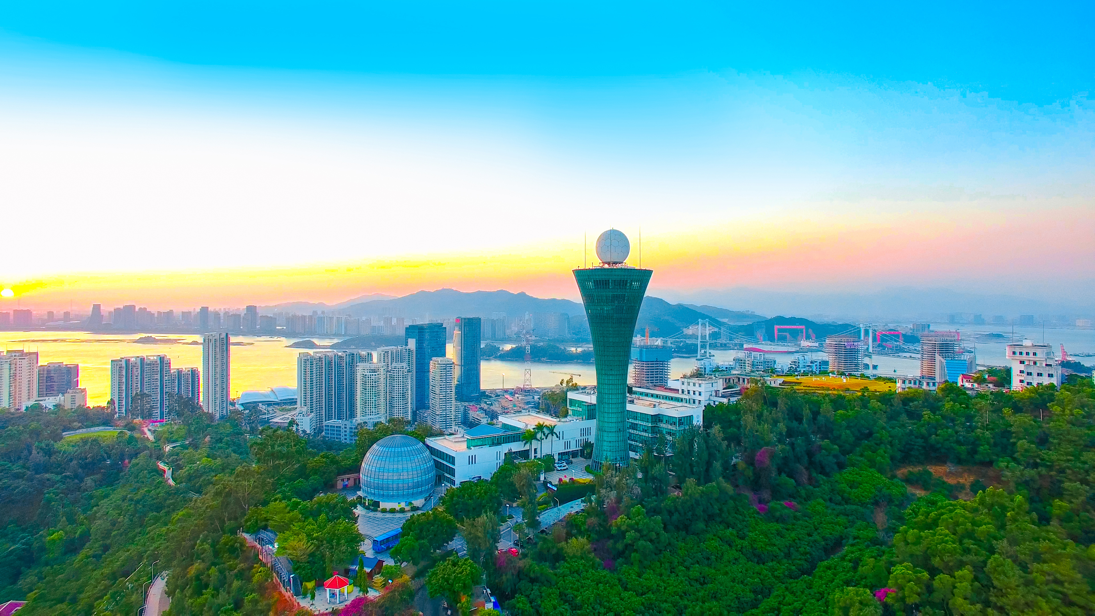厦门海世界精品4日游(鼓浪屿 长泰天柱山 海上明珠塔