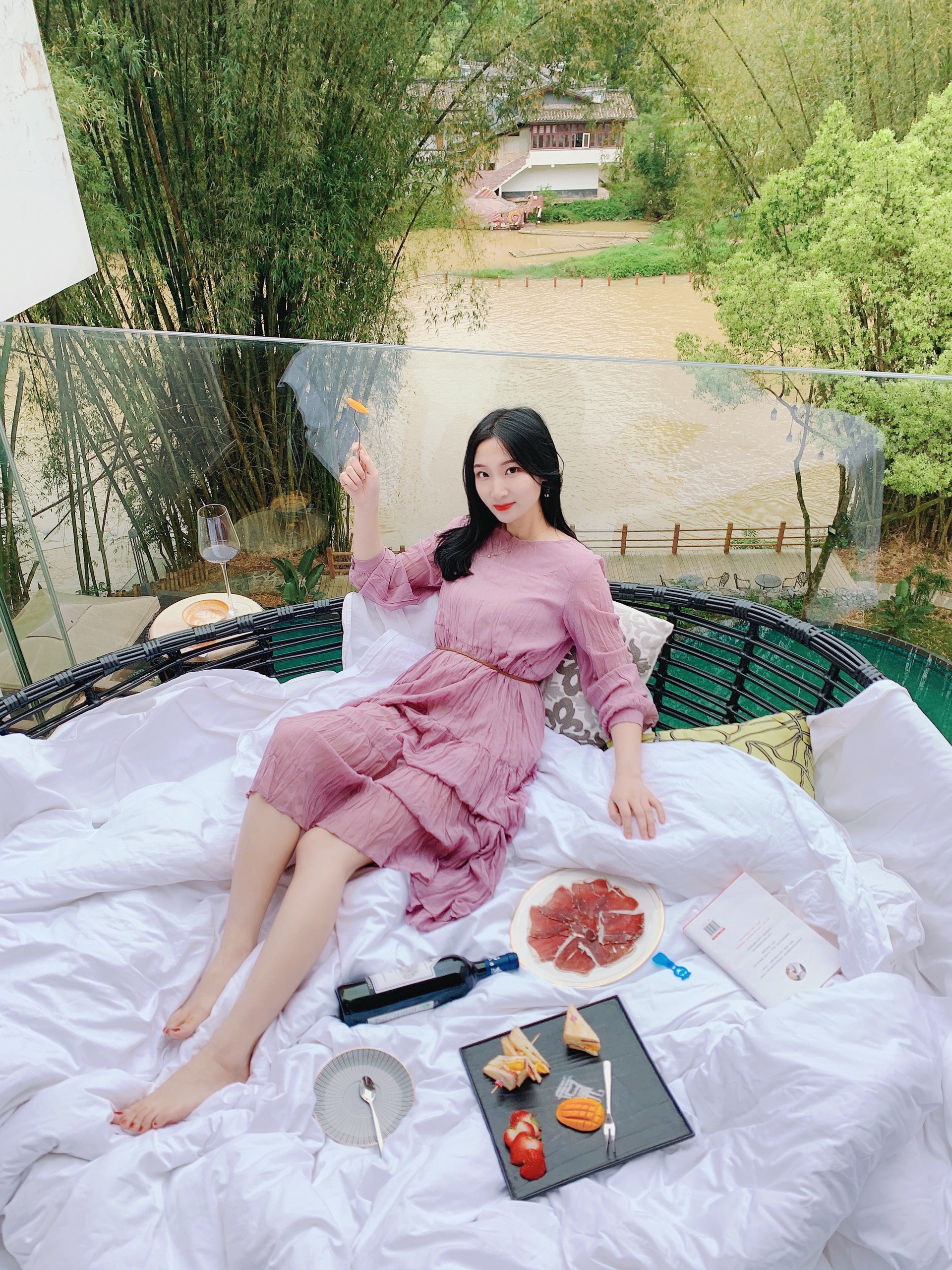 阳朔美食-后院旅舍粤式餐厅(遇龙河店)