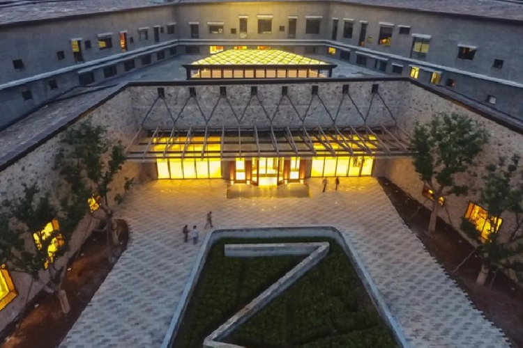 古北水镇古北之光温泉度假酒店1晚 古北水镇门票 司马台长城门票 双早