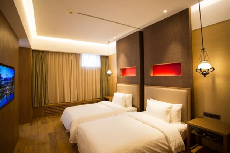 古北水镇古北之光温泉度假酒店1晚 古北水镇门票 司马台长城门票 双早