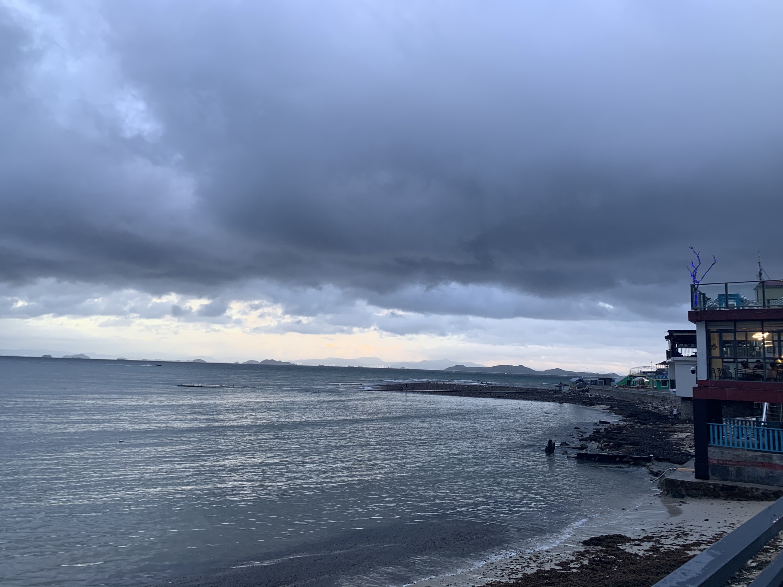 深圳美食-海滨海鲜餐厅
