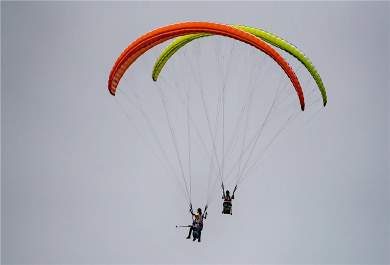 重庆御风国际滑翔伞基地重庆滑翔伞重庆涪陵滑翔伞重庆双人滑翔伞