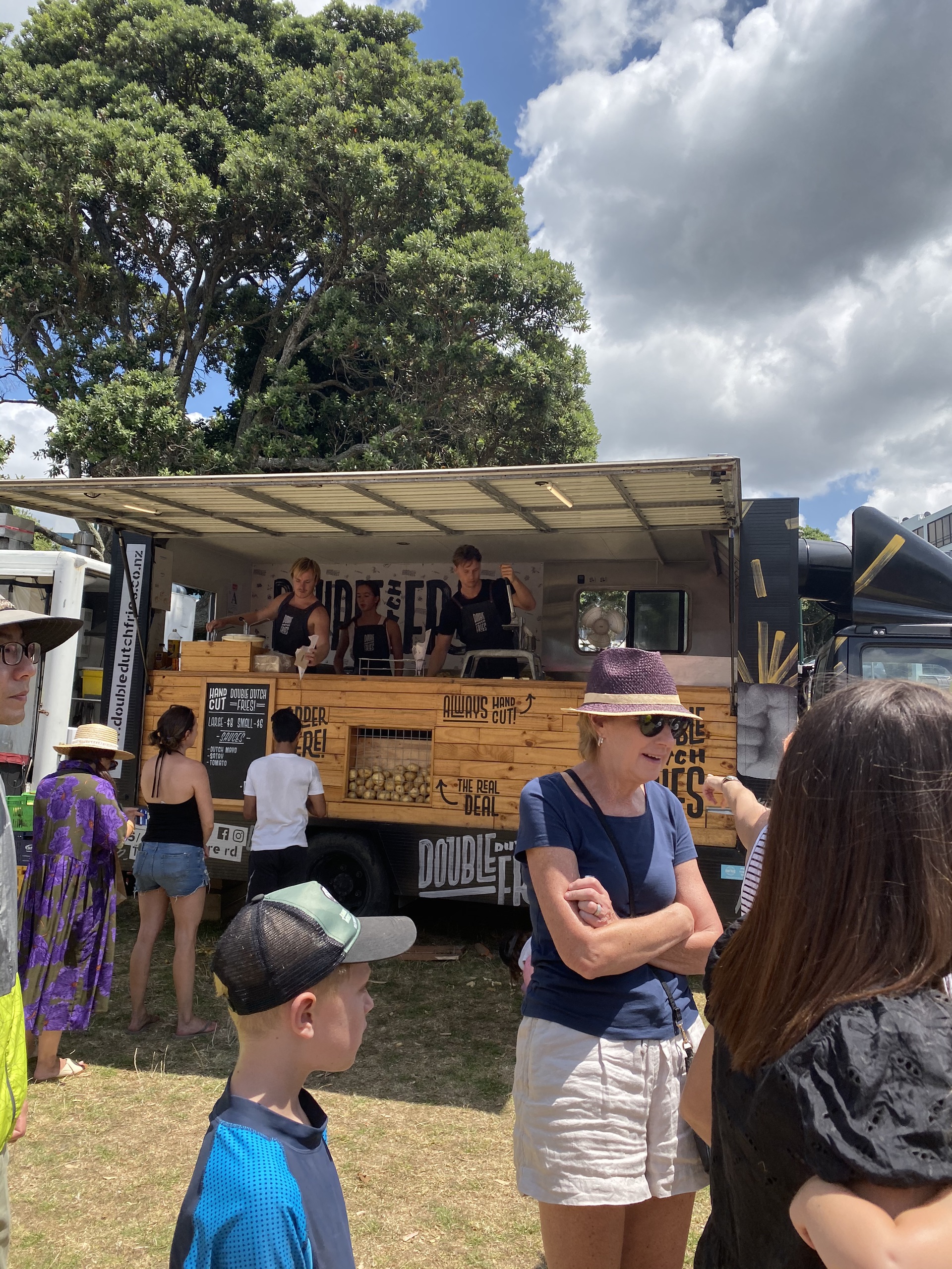 奥克兰美食-Takapuna Beach Cafe