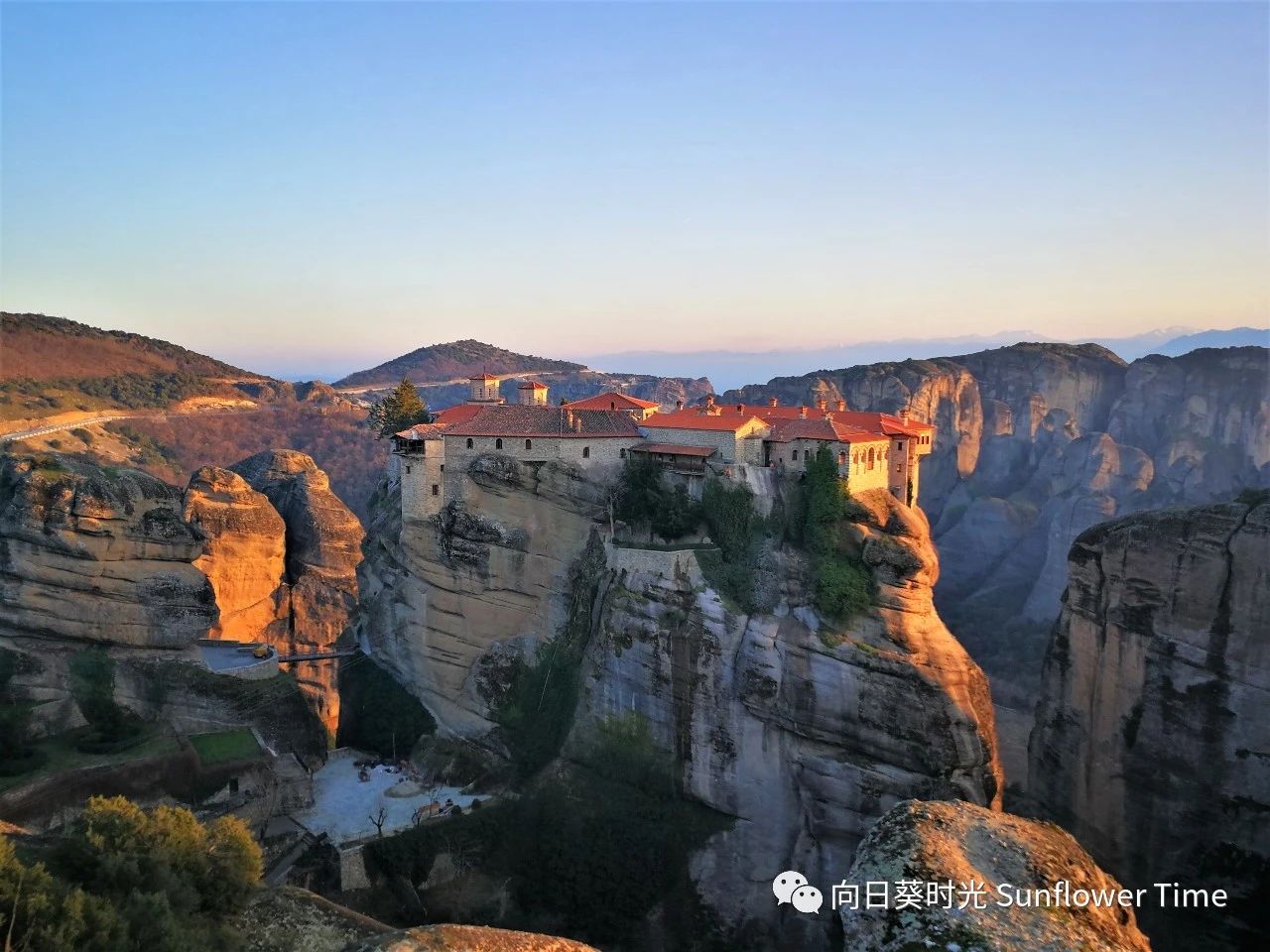 【梅特奥拉图片】行走在古老神秘的希腊：“天空之城”迈泰奥拉 Meteora, Greece