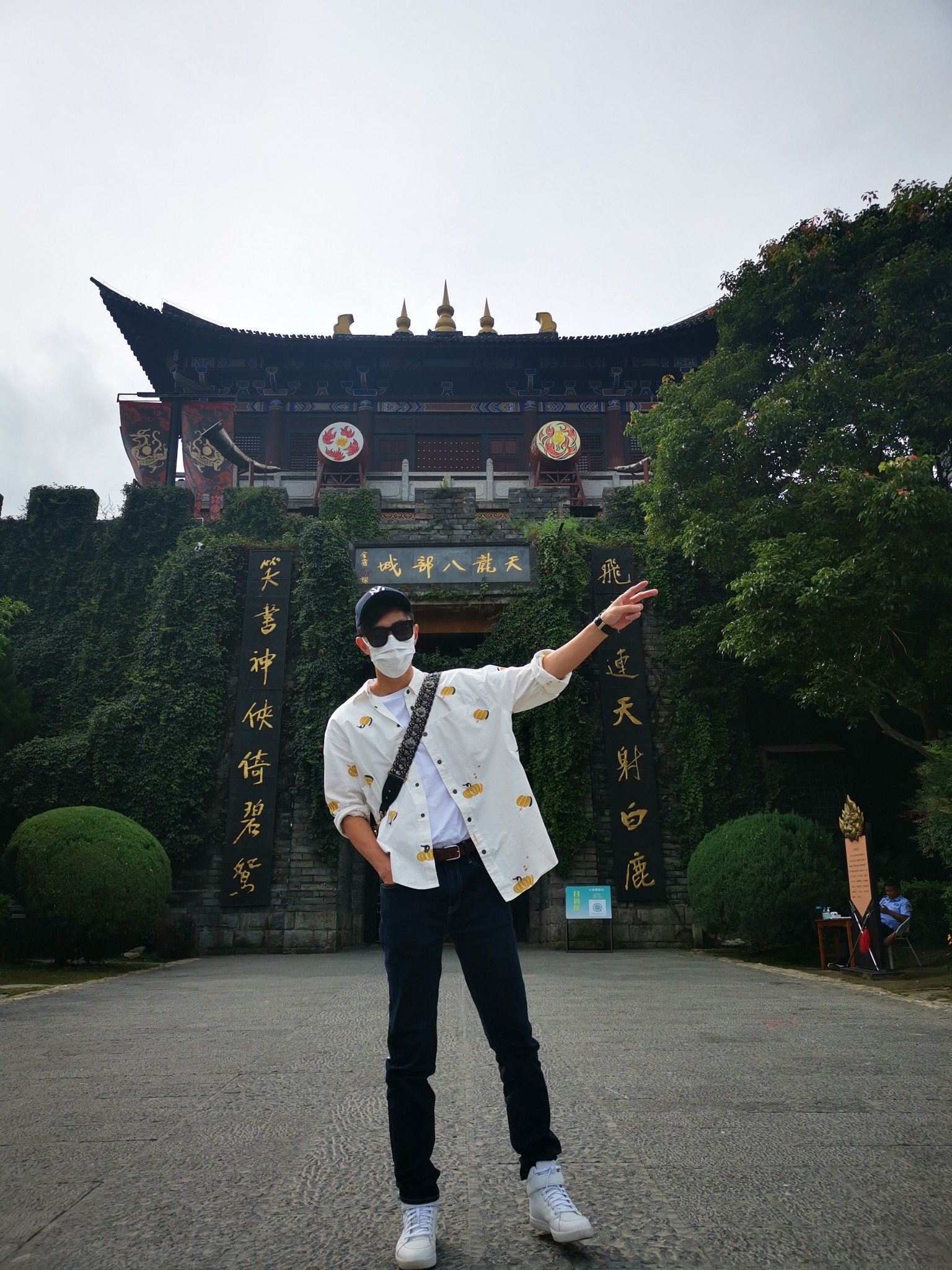 封面