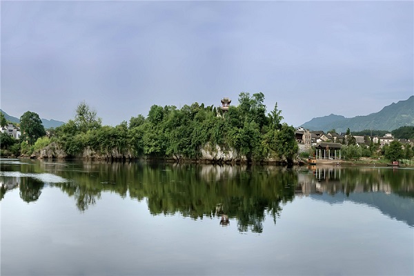 安徽水墨汀溪风景区门票(下单后3小时方可使用)