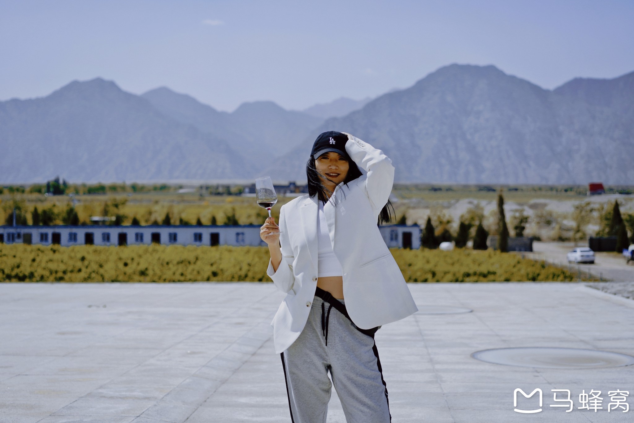 贺兰山东麓品酒之旅，致敬“醉”有味的宁夏_游记