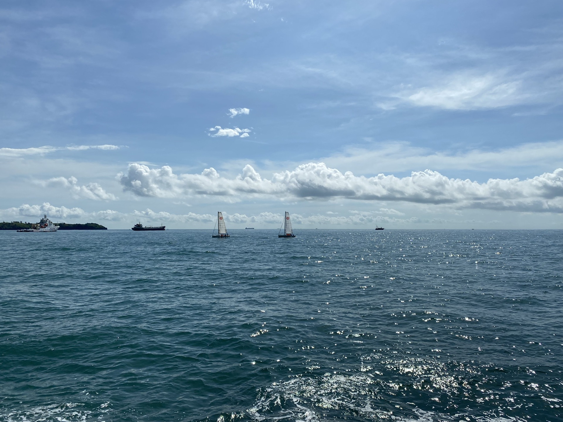 两广山海记——嗦粉，吃海鲜，喝早茶_游记