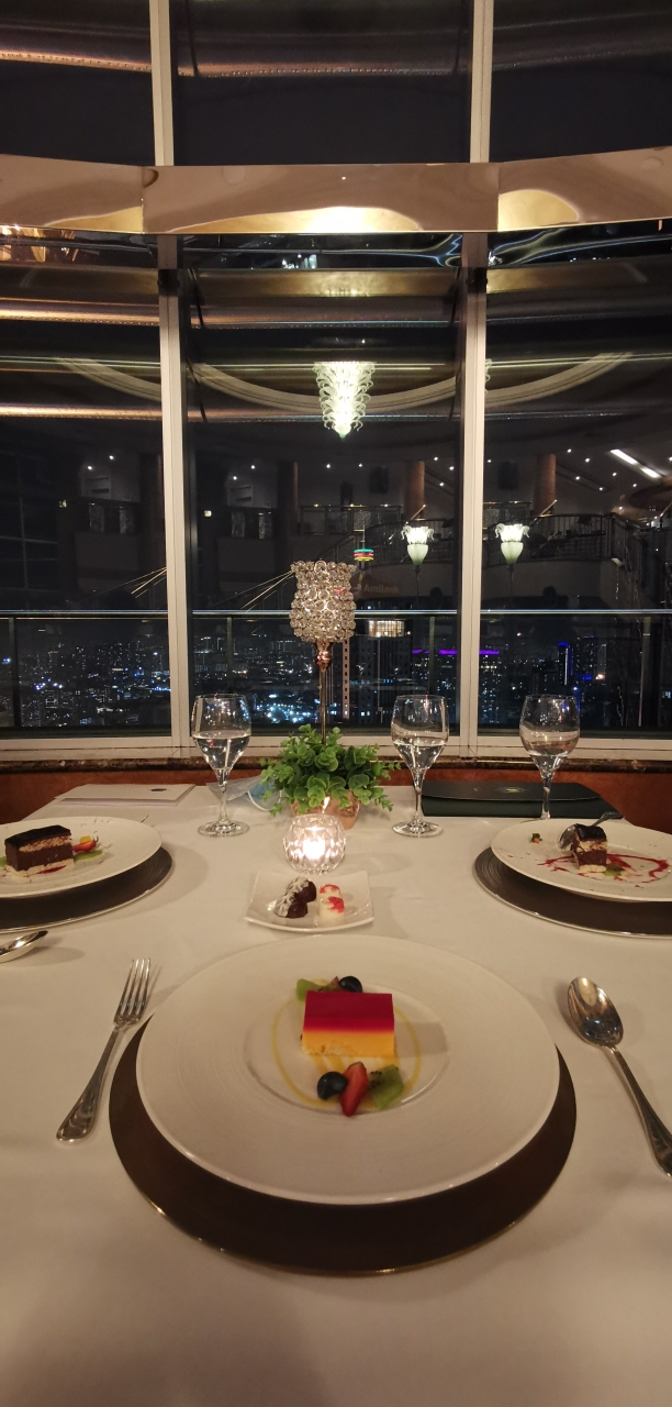 在马来西亚中心petroleum club享受美景美食_游记