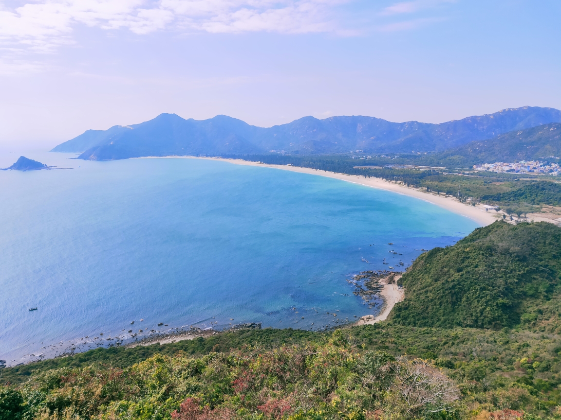 中国最美八大海滩之一,深圳西涌海滩.