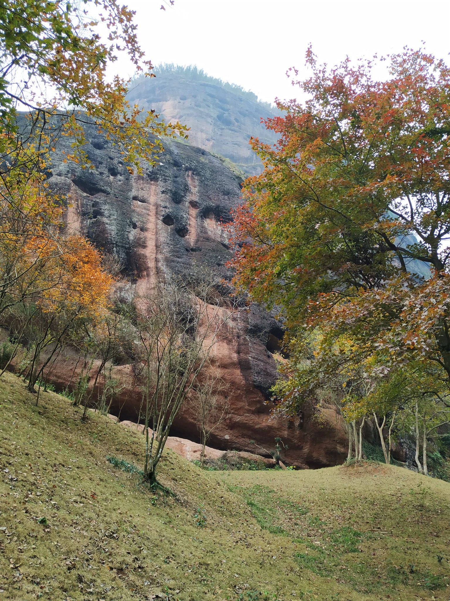 【三游龙虎山】（下）薄雾浓云仙人城，碧水飞...