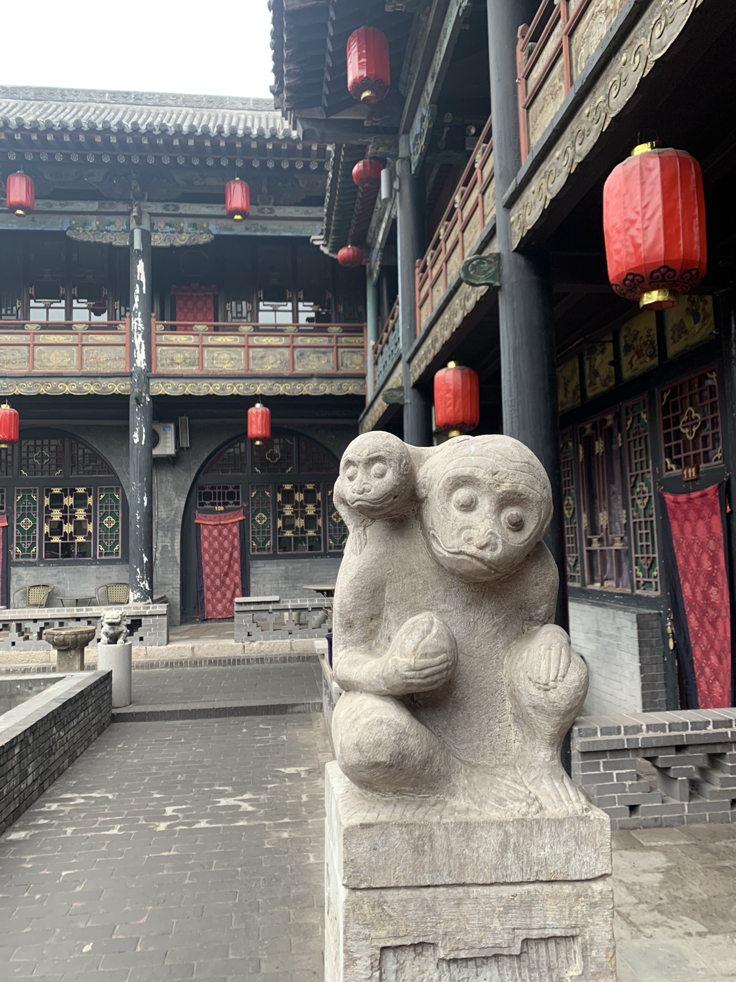 大红灯笼高高挂—再游平遥_游记