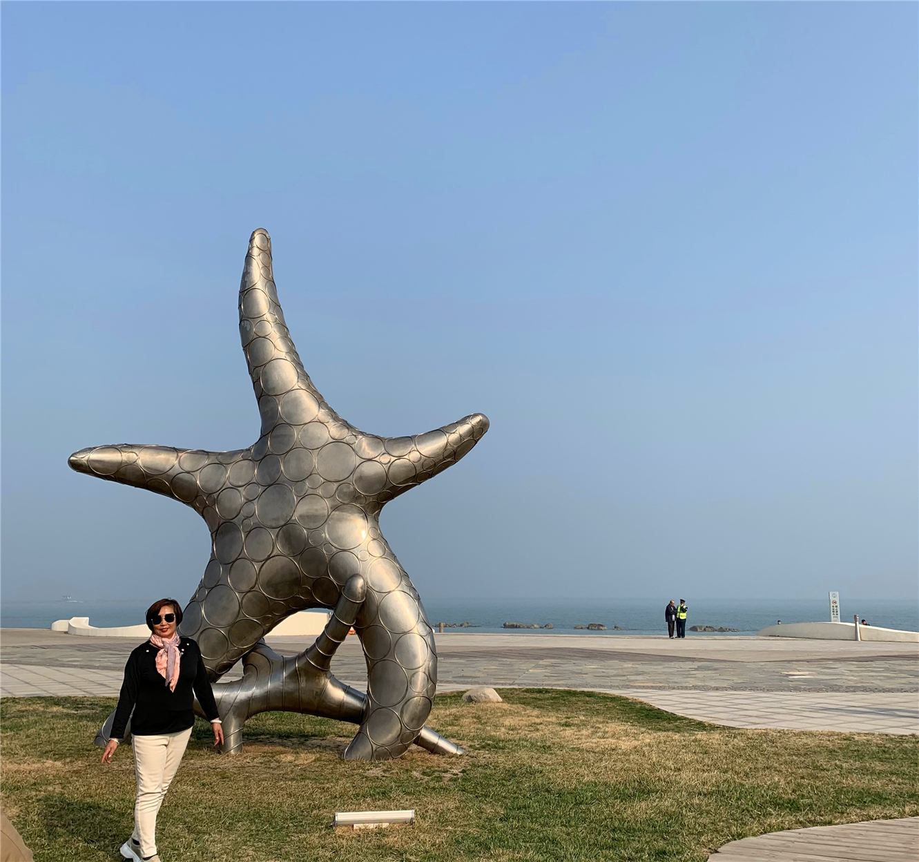 日照旅游心得,吃海鲜美食玩转绝美海滩,省钱也能玩好