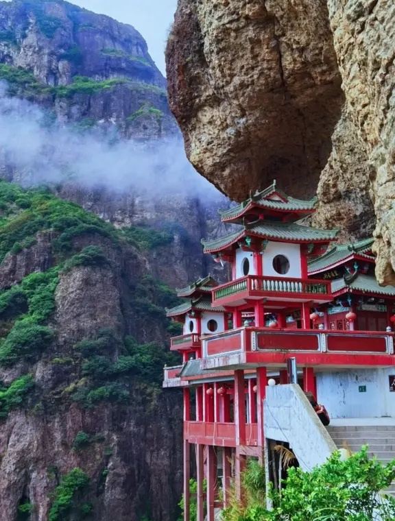 灵通山灵通寺灵通岩纯玩一日游