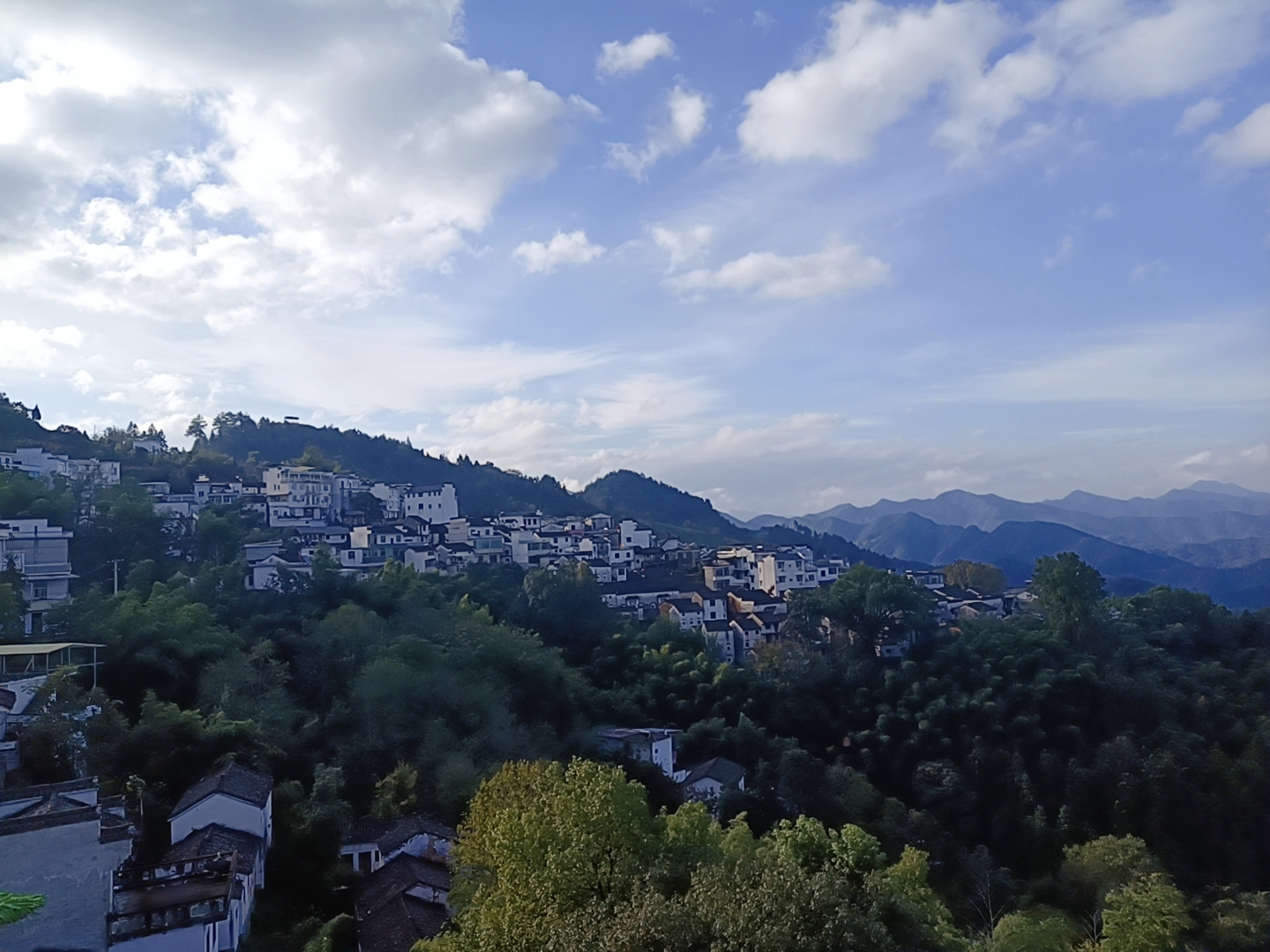 安徽歙县＆坡山村   仿佛住在云上的小山村_游记