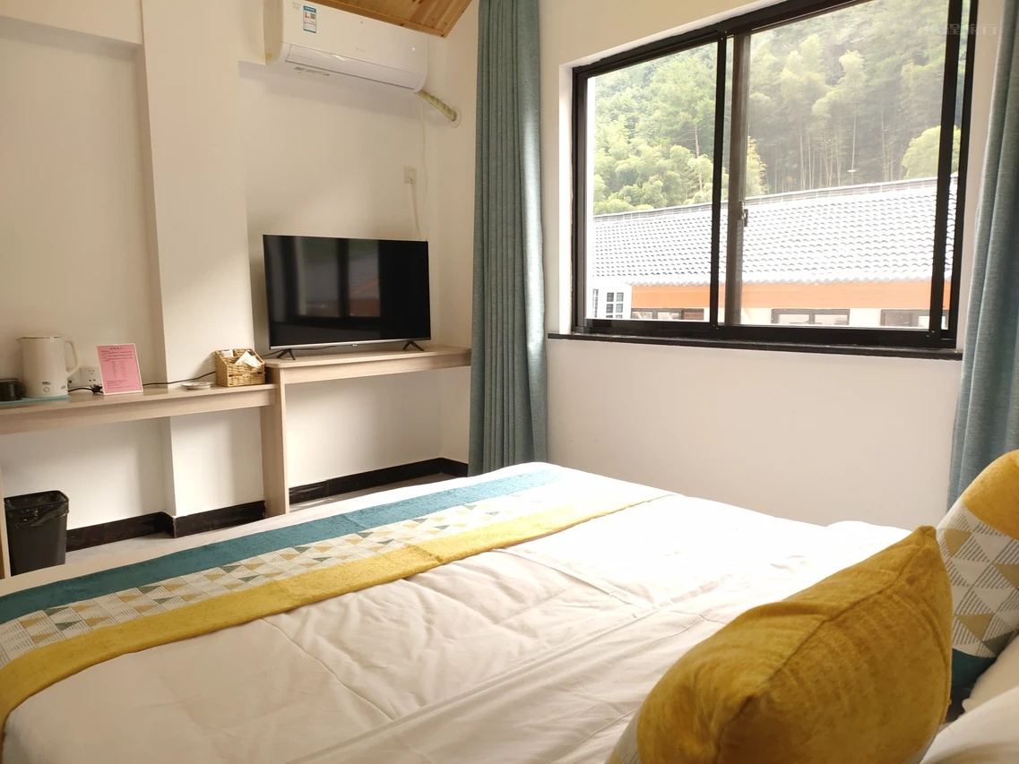 磐安老兵客栈2天1晚住宿套餐含双早 花溪景区门票2张 灵江源景区门票2