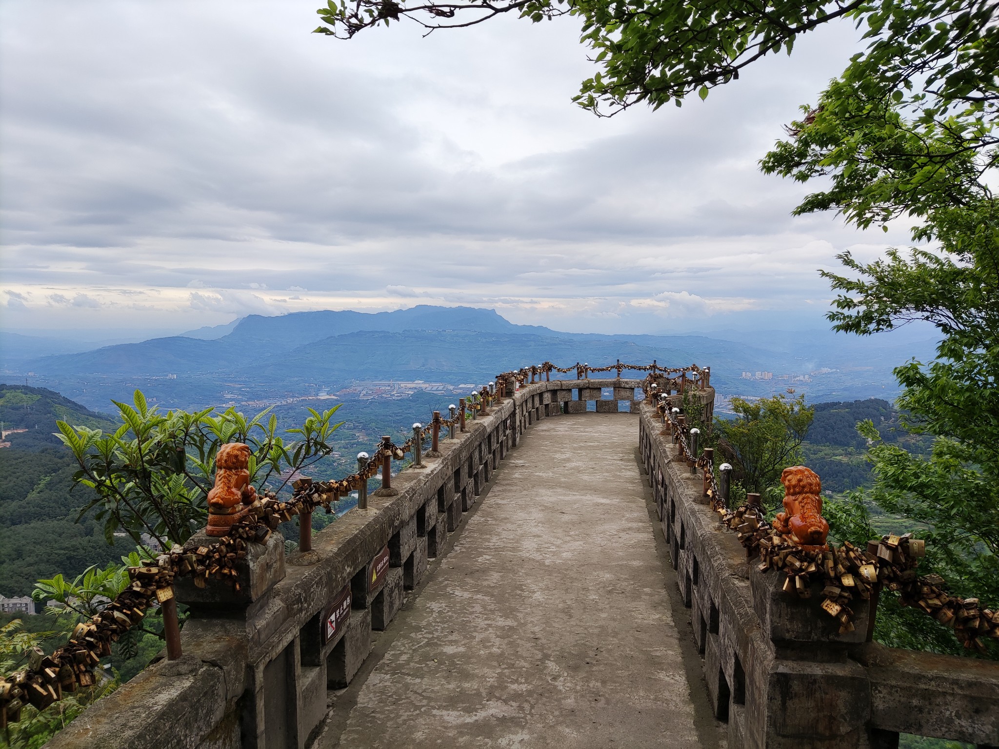 綦江~古剑山+东溪古镇 踏青一日游_游记
