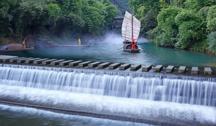 畅游湖北宜昌 船进三峡人家 三峡大坝纯玩一日游 天天