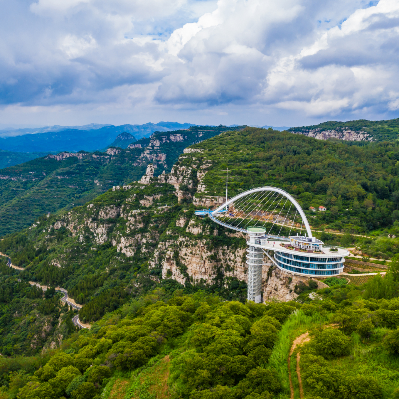 潭溪山旅游度假区