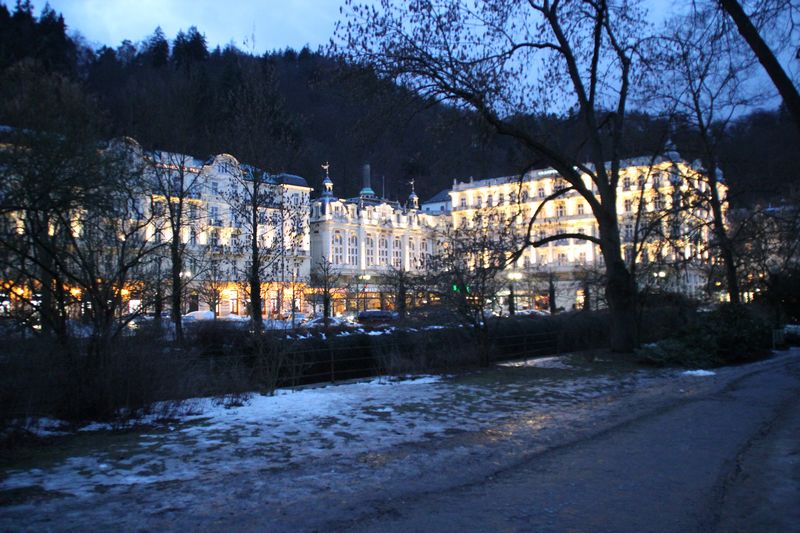 东欧行之捷克卡罗维发利——可以喝的温泉