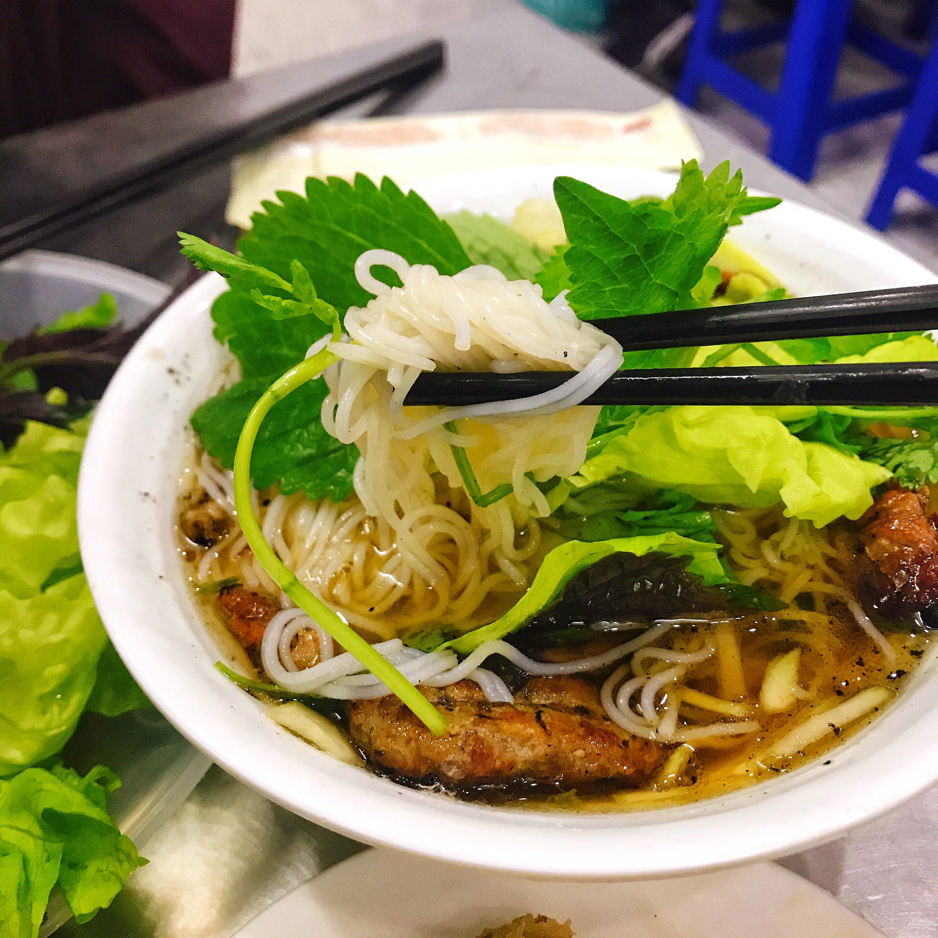 河内美食-Bun Cha Huong Lien