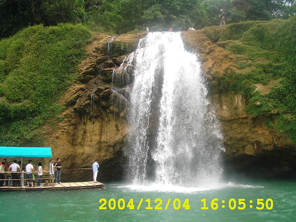 【崇左图片】枯水期的德天瀑布