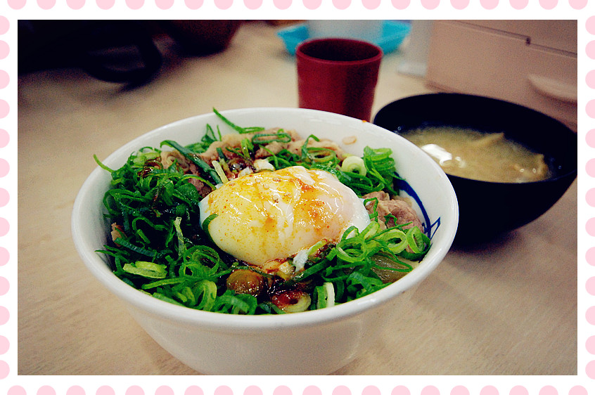 东京美食-松屋(新桥三丁目分店)