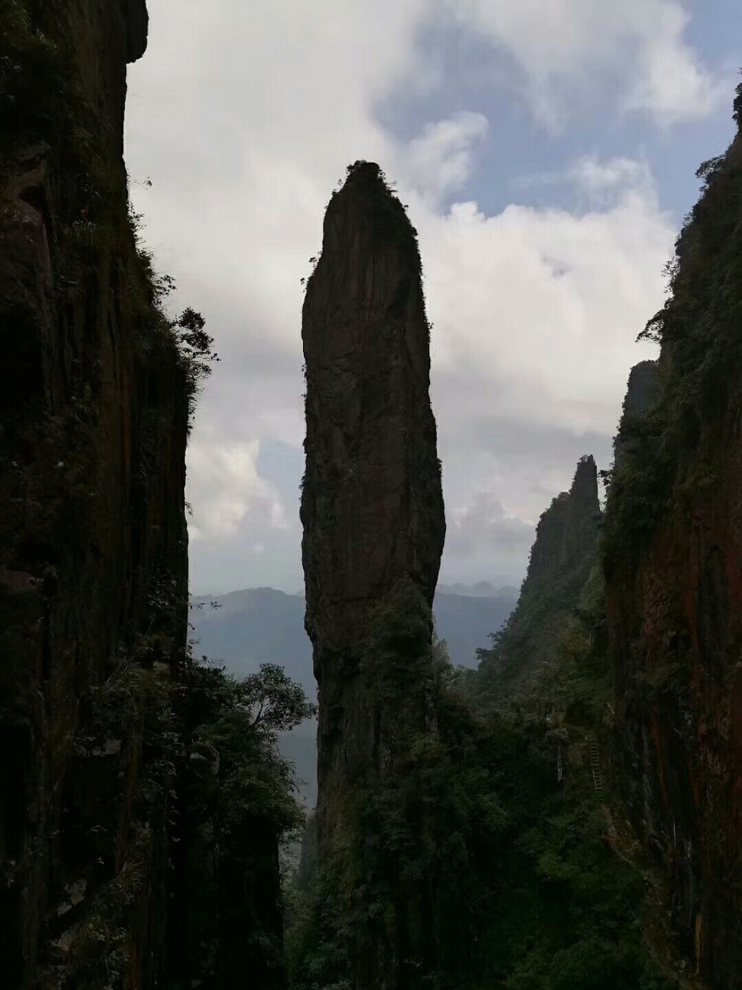 达观天下 壮美莽山 湘粤第一峰郴州莽山,郴州旅游攻略