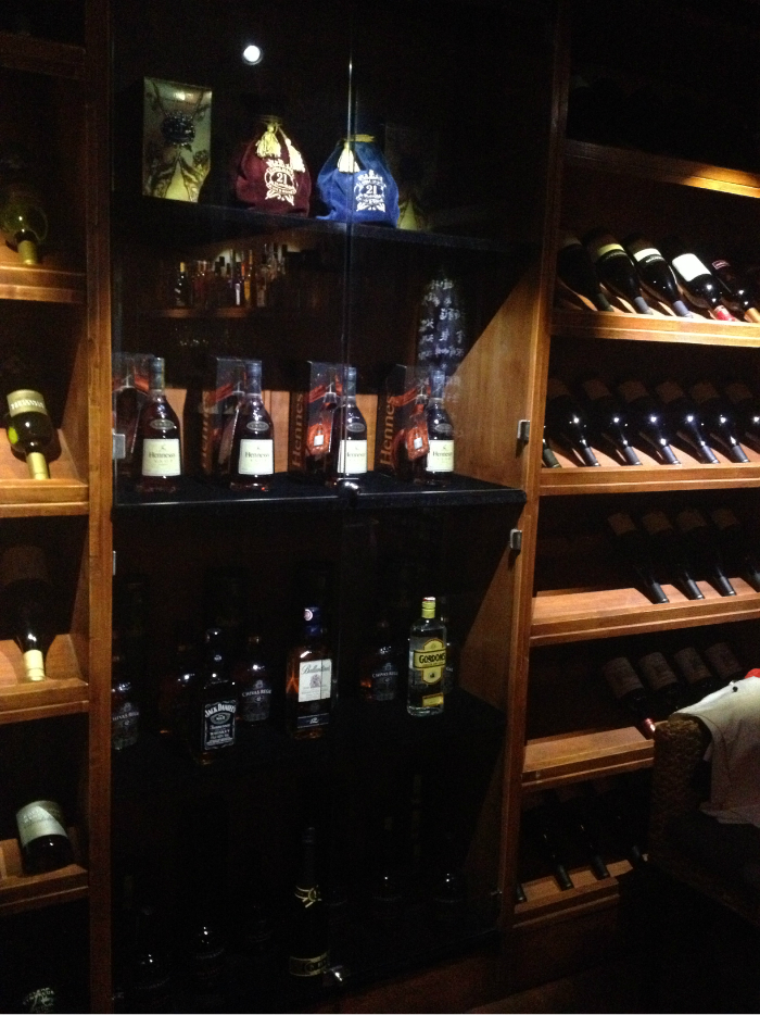 丽江娱乐-丁香胡同