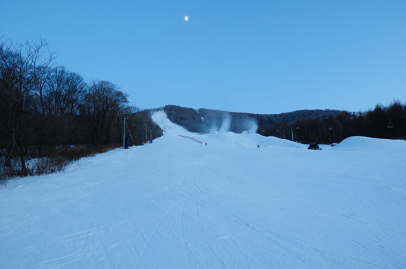 二龙山滑雪场游玩攻略 二龙山滑雪场出游秘籍 