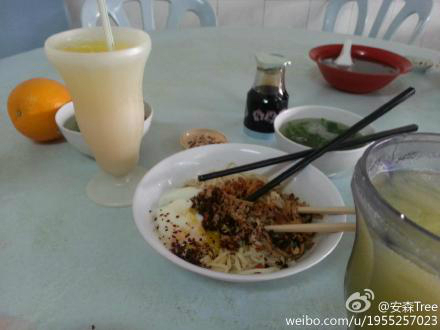 吉隆坡美食-媚姨咖喱辣椒板面