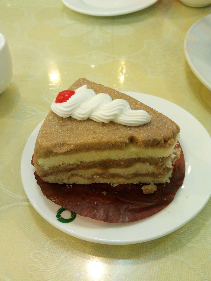 青岛美食-红宝石蛋糕城