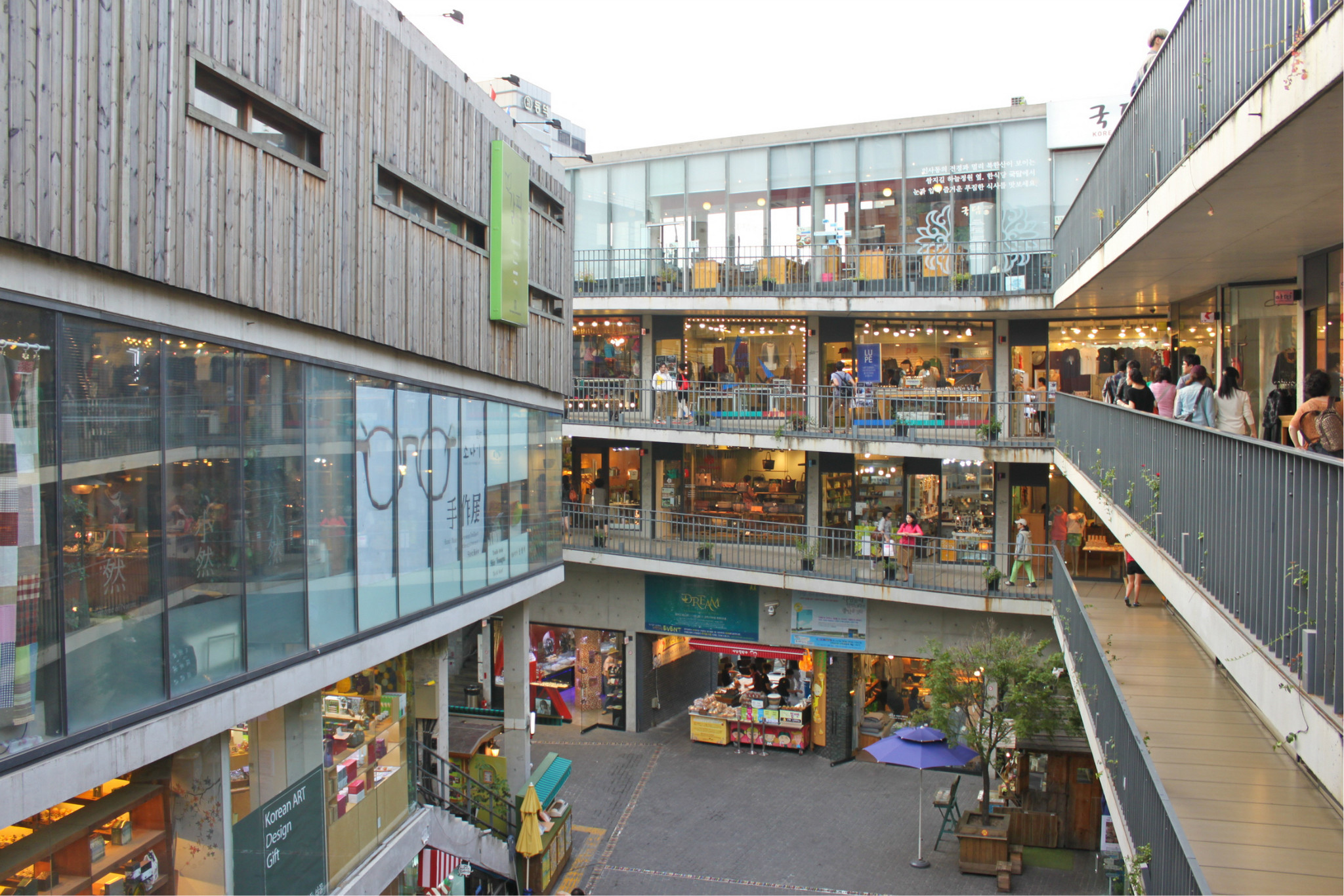 wKgB3FCFGabjXLMkAAzYwPiJe2E13.jpeg?imageView2%2F2%2Fw%2F600%2Fh%2F600%2Fq%2F90