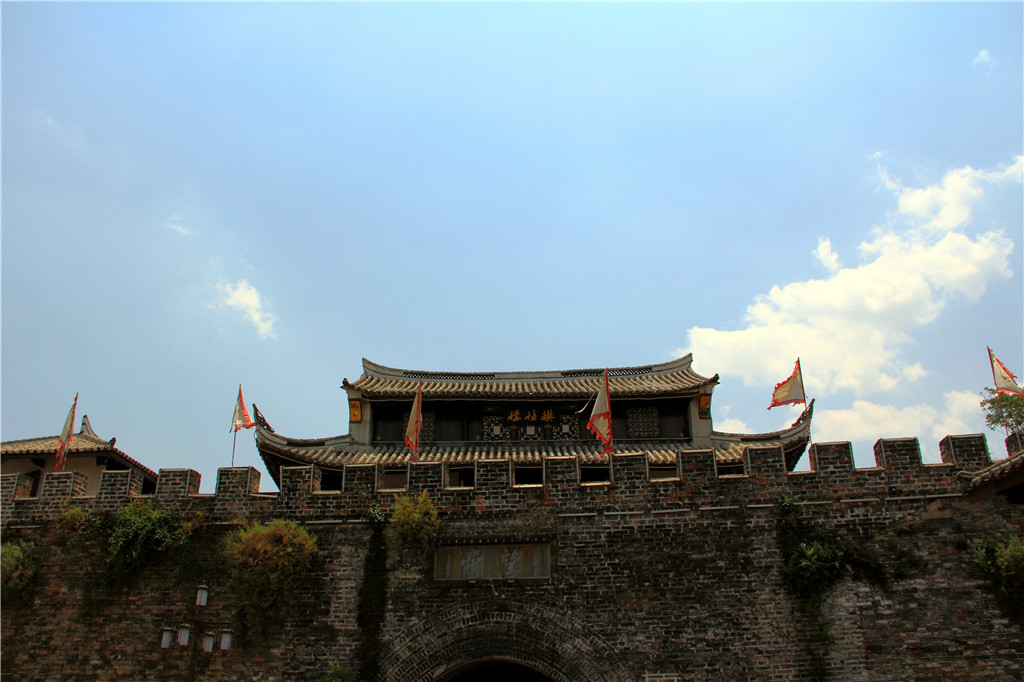 饮一坛历史美酒，五一会理古城游！_游记