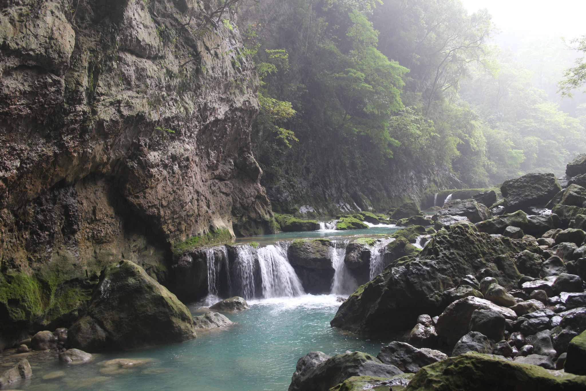 雨中贵州行