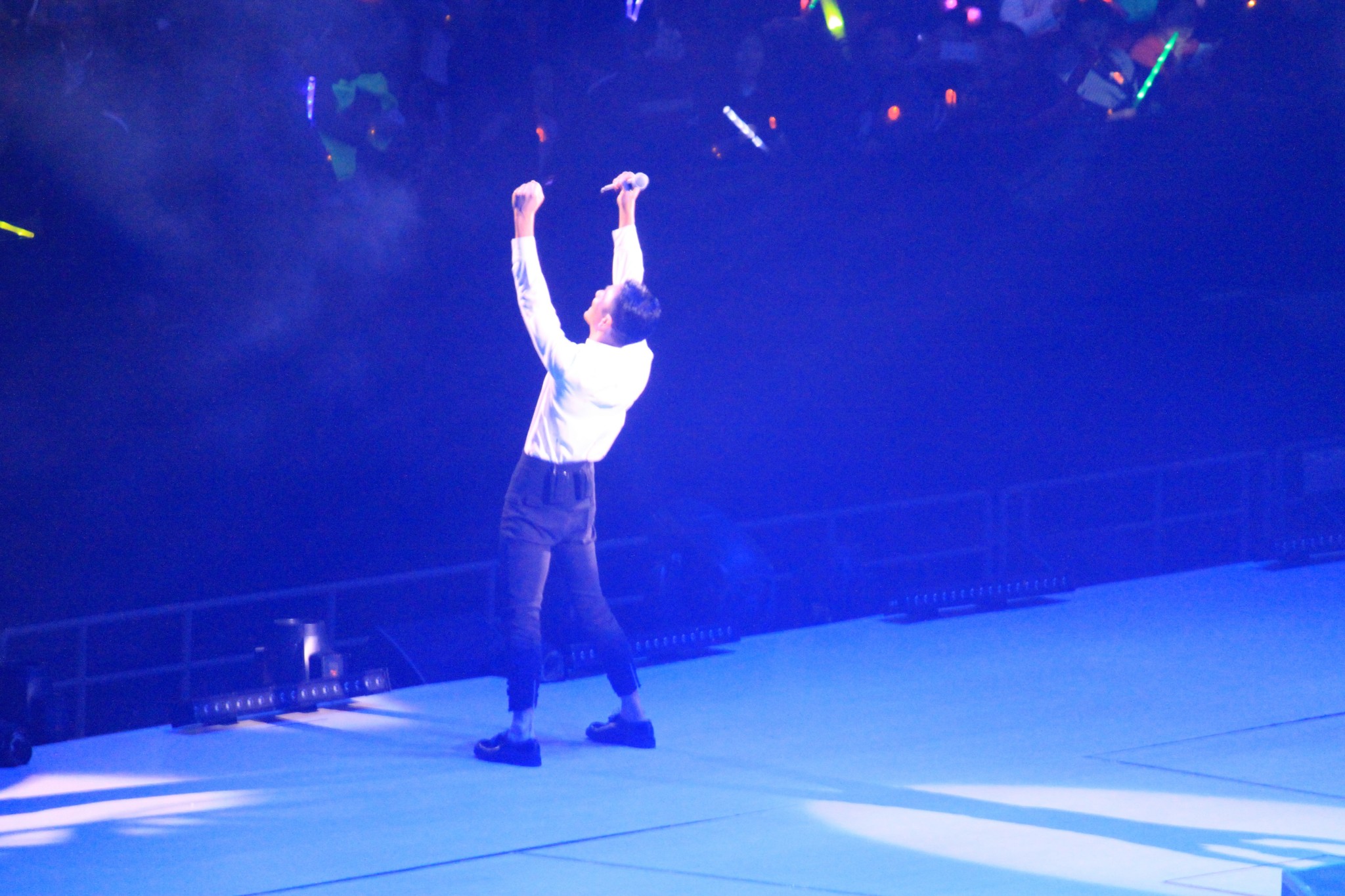 wKgB4lJ-H8aAP9AKAAgC9dcmuFs55.jpeg?imageView2%2F2%2Fw%2F600%2Fh%2F600%2Fq%2F90