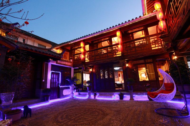 丽江娱乐-疯子户外俱乐部/客栈联盟